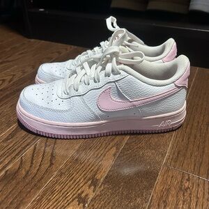Nike White and Pink Sneakers